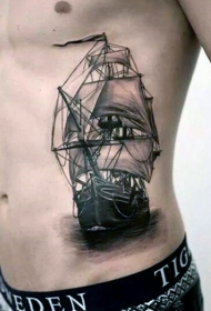 非常逼真的黑色帆船侧肋纹身图案