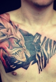 胸部彩色狮子和斑马纹身图案