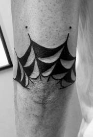 黑色个性蜘蛛网肘部纹身图案