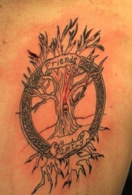 凯尔特结与生命之树纹身图案