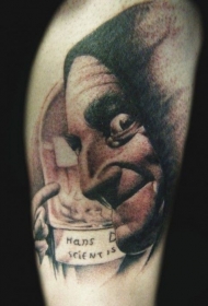 非常逼真的黑灰恐怖男性肖像纹身图案