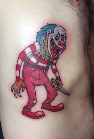 侧肋滑稽的卡通疯子小丑和刀纹身图案