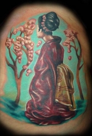 肩部日式水彩画与艺妓纹身图案