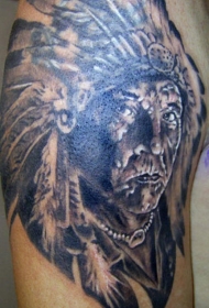 老印度酋长和羽毛冠纹身图案