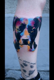 水彩肖像狗和爪子字母纹身图案