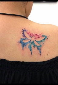 女孩水彩蜻蜓剪影纹身图案