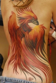 女性背部大红凤凰纹身图案