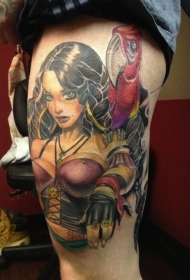 腿部彩色性感女海盗与鹦鹉纹身图案