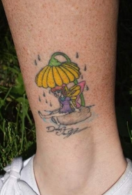 黄色笑话下躲雨的精灵纹身图案