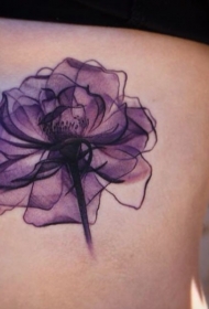腰侧水墨色简单的紫罗兰花纹身