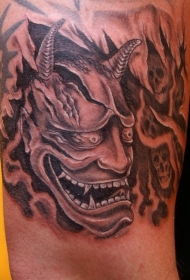 恶魔和骷髅的嘉年华纹身图案