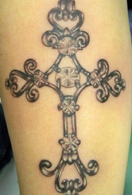 宝石十字架纹身图案
