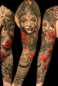 小臂传统面具女性肖像时钟玫瑰纹身图案