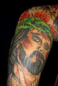 彩色耶稣和荆棘皇冠纹身图案