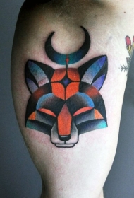 手臂插画风格彩色小狐狸头纹身图案