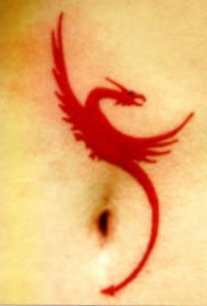 简约的红色飞龙纹身图案