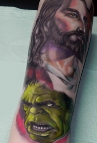 耶稣与绿巨人组合彩色纹身图案
