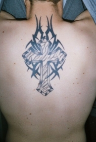 背部部落花纹十字架纹身图案