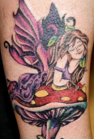 腿部做梦的精灵在蘑菇上纹身图案