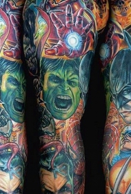 手臂华丽的各种超级英雄人物纹身图案