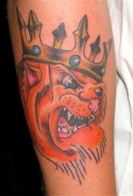 卡通狮子皇冠纹身图案