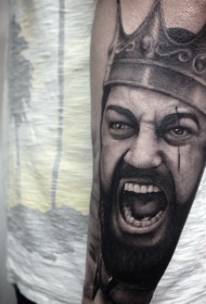 手臂灰色的水洗式国王列奥尼达纹身图案