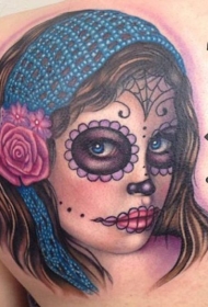 背部典型的墨西哥传统风格彩色女人脸纹身图案