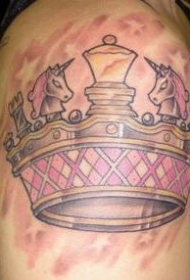 独角兽粉红色皇冠纹身图案