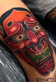 膝盖日式彩色恶魔面具纹身图案