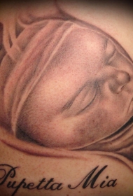 新生儿脸部肖像纹身图案