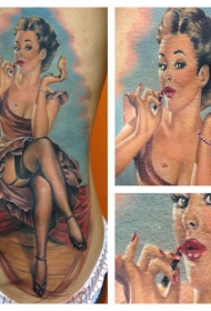 欧美复古的红色口红女孩纹身图案