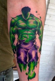 手臂水彩画风格的神秘绿巨人纹身图案
