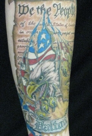 美国宪法和鹰纹身图案