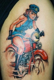 性感女郎骑摩托车纹身图案