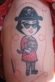 肩部彩色抱小猫的海盗女孩纹身图片