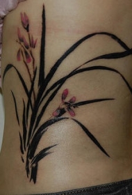 简约典雅的兰花纹身图案