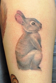 可爱的小灰兔纹身图案