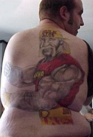 背部彩色Hulk Hogan胖人物纹身图案