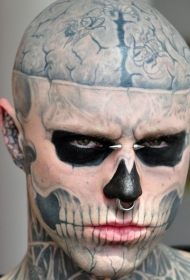头部可怕的僵尸男孩纹身图案
