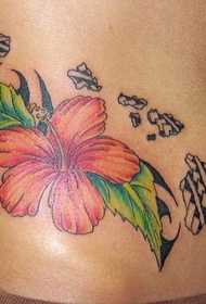 腹部可爱的彩色夏威夷花朵纹身图案