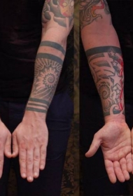 男性手臂大几何个性纹身图案