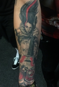 手臂新风格的彩色女音乐家纹身图案