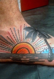 脚背彩色简单自制海洋日落与棕榈树纹身