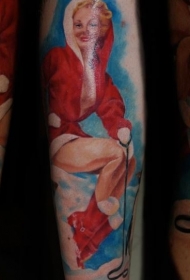 腿部色彩鲜艳的圣诞海报女郎纹身