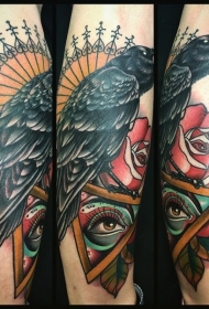 校徽old school乌鸦和眼睛和玫瑰纹身图案