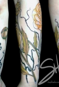 手臂经典的彩色玫瑰花纹身图案