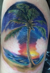美丽的棕榈树与日落纹身图案