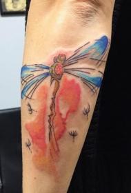 小臂五彩蜻蜓水彩风格纹身图案