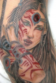 手臂彩色美女武士纹身图案