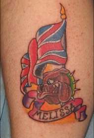 腿部彩色斗牛犬和英国国旗纹身
